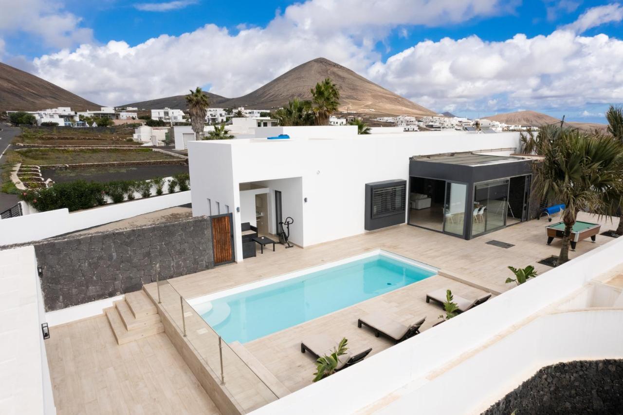 Villa Serenity Tias Exterior photo